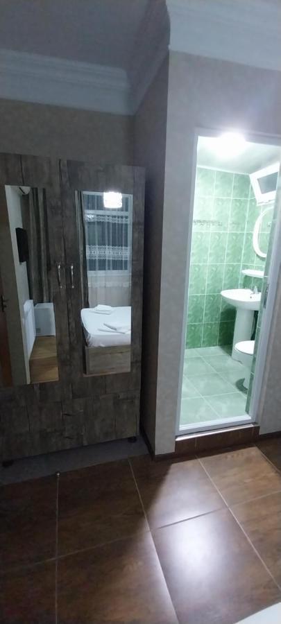 Hostel Gomani Батумі Екстер'єр фото