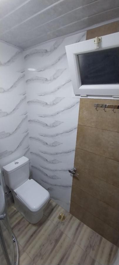 Hostel Gomani Батумі Екстер'єр фото