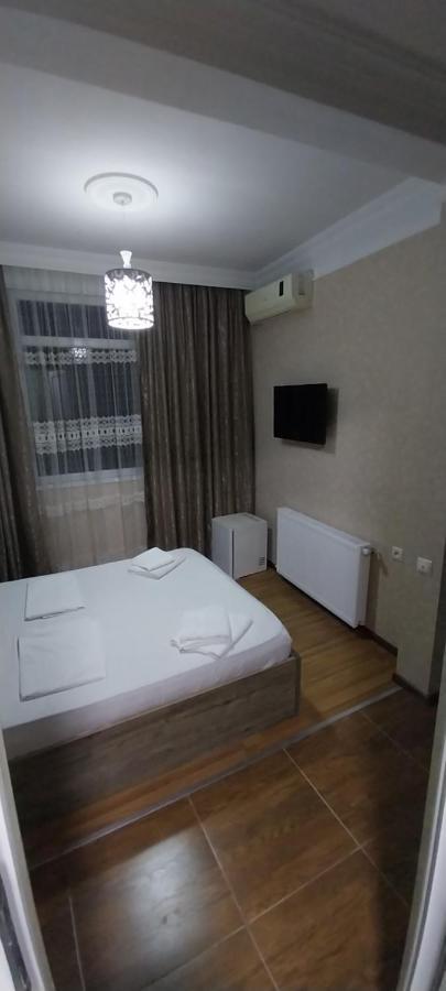 Hostel Gomani Батумі Екстер'єр фото