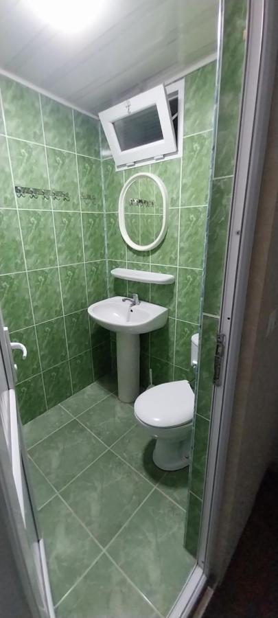 Hostel Gomani Батумі Екстер'єр фото