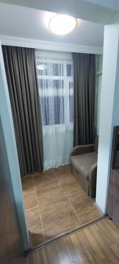 Hostel Gomani Батумі Екстер'єр фото